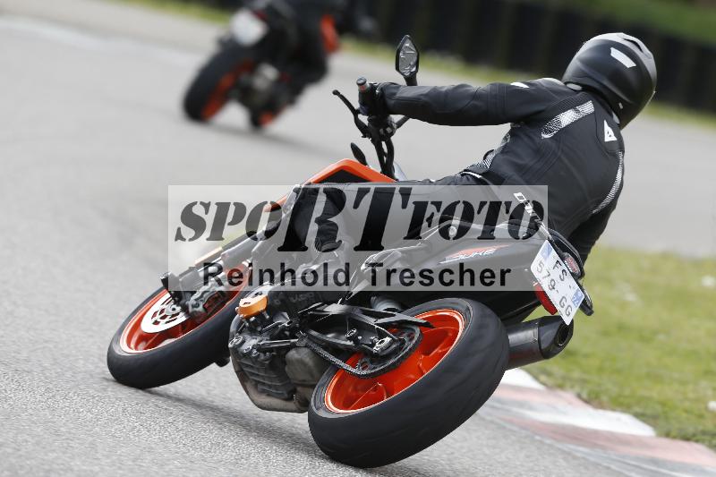 /Archiv-2025/09 22.04.2025 Cornu Master School ADR/rot-rouge/1